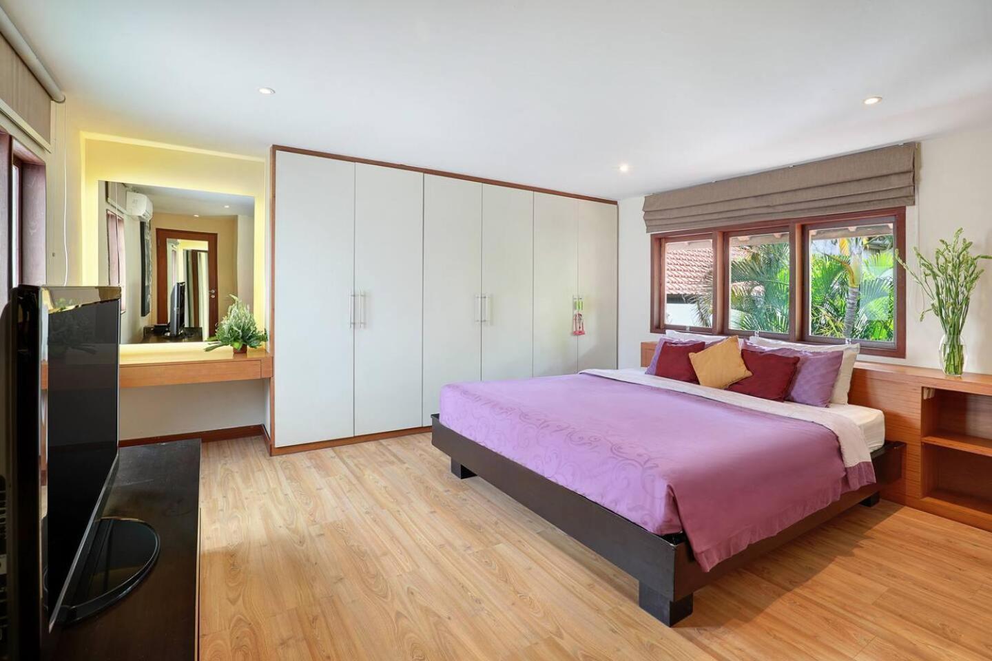 Super Value 4 Bedroom, Walk To Bintang Supermarket 세미냑 외부 사진